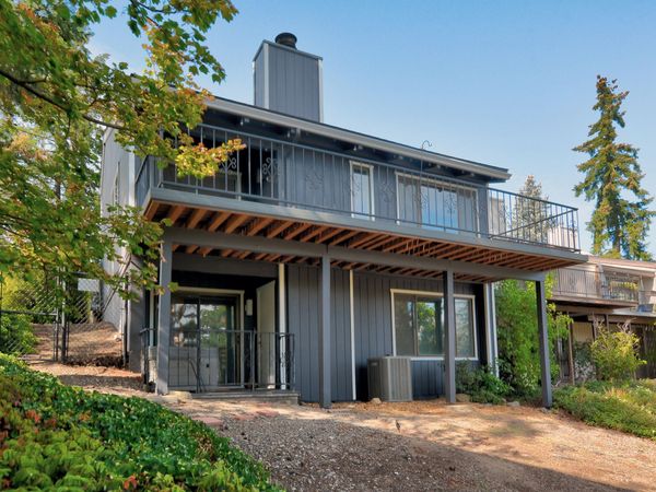 257 Mount Echo Drive, Medford, OR 97504