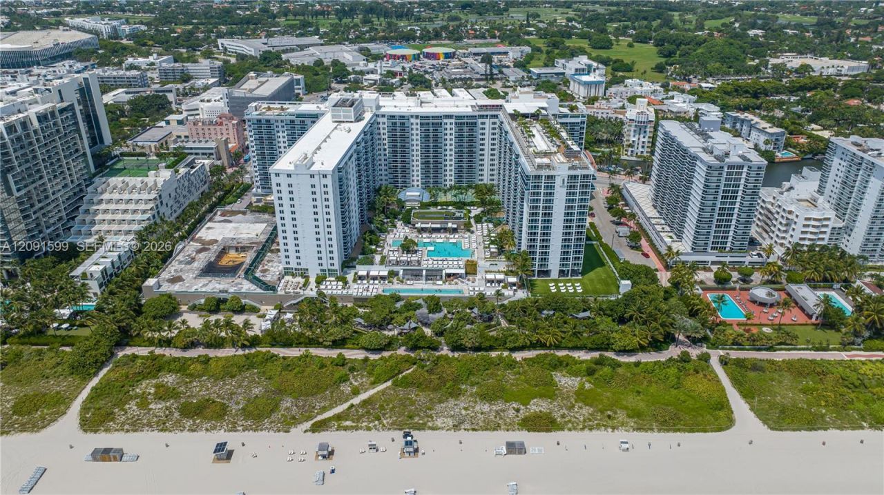 2301 Collins Ave , Unit 318, Miami Beach, FL 33139 Photo