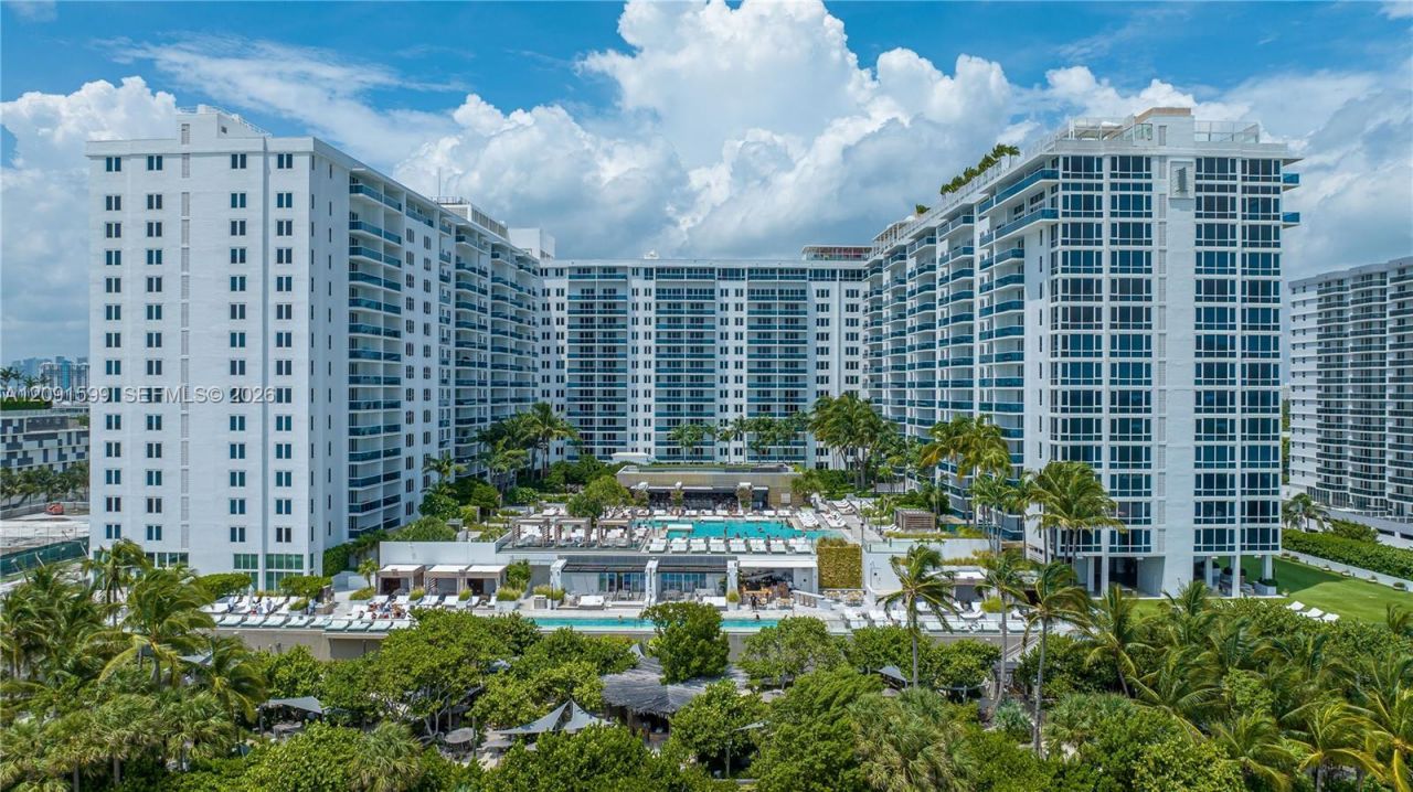 2301 Collins Ave , Unit 318, Miami Beach, FL 33139 Photo