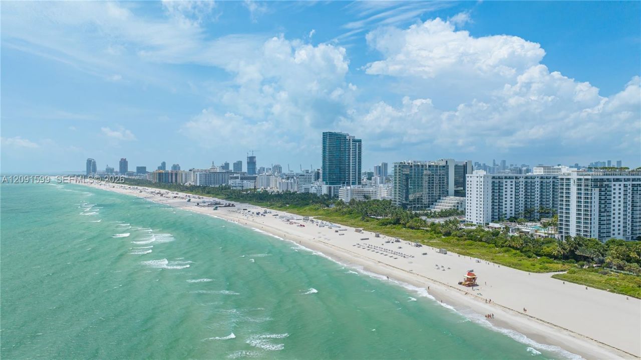 2301 Collins Ave , Unit 318, Miami Beach, FL 33139 Photo