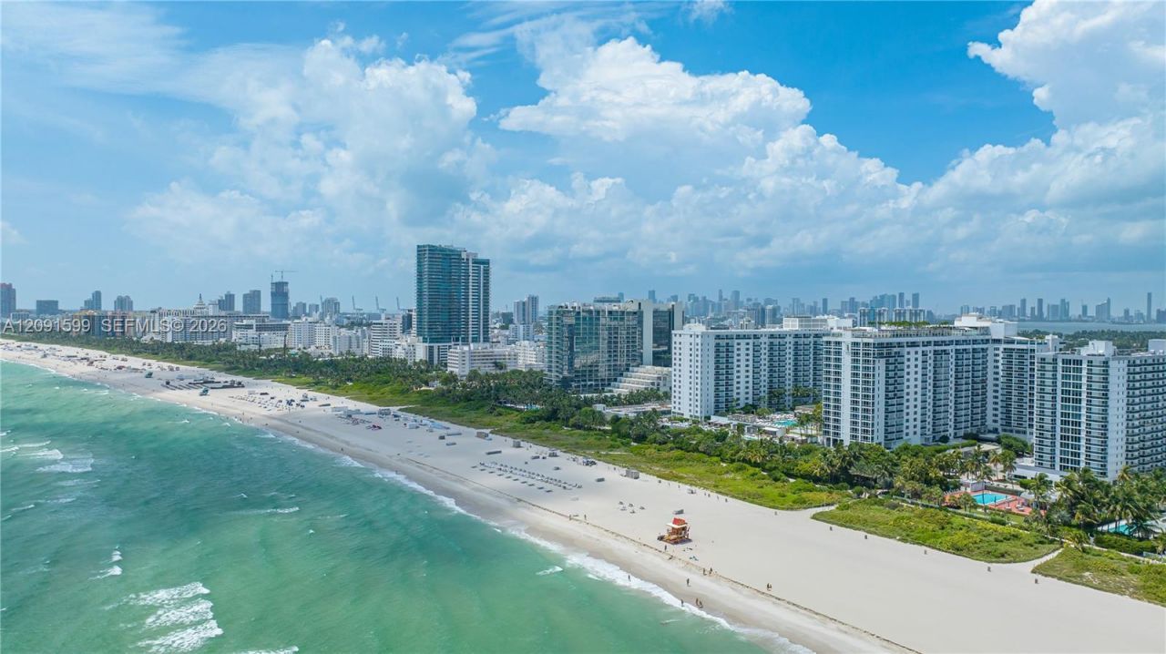 2301 Collins Ave , Unit 318, Miami Beach, FL 33139 Photo