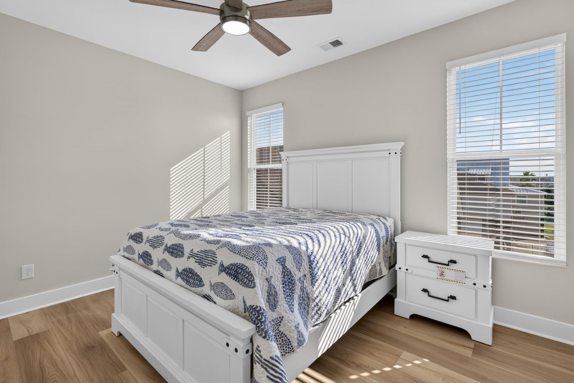 109 Cypress Ave.  Photo 34