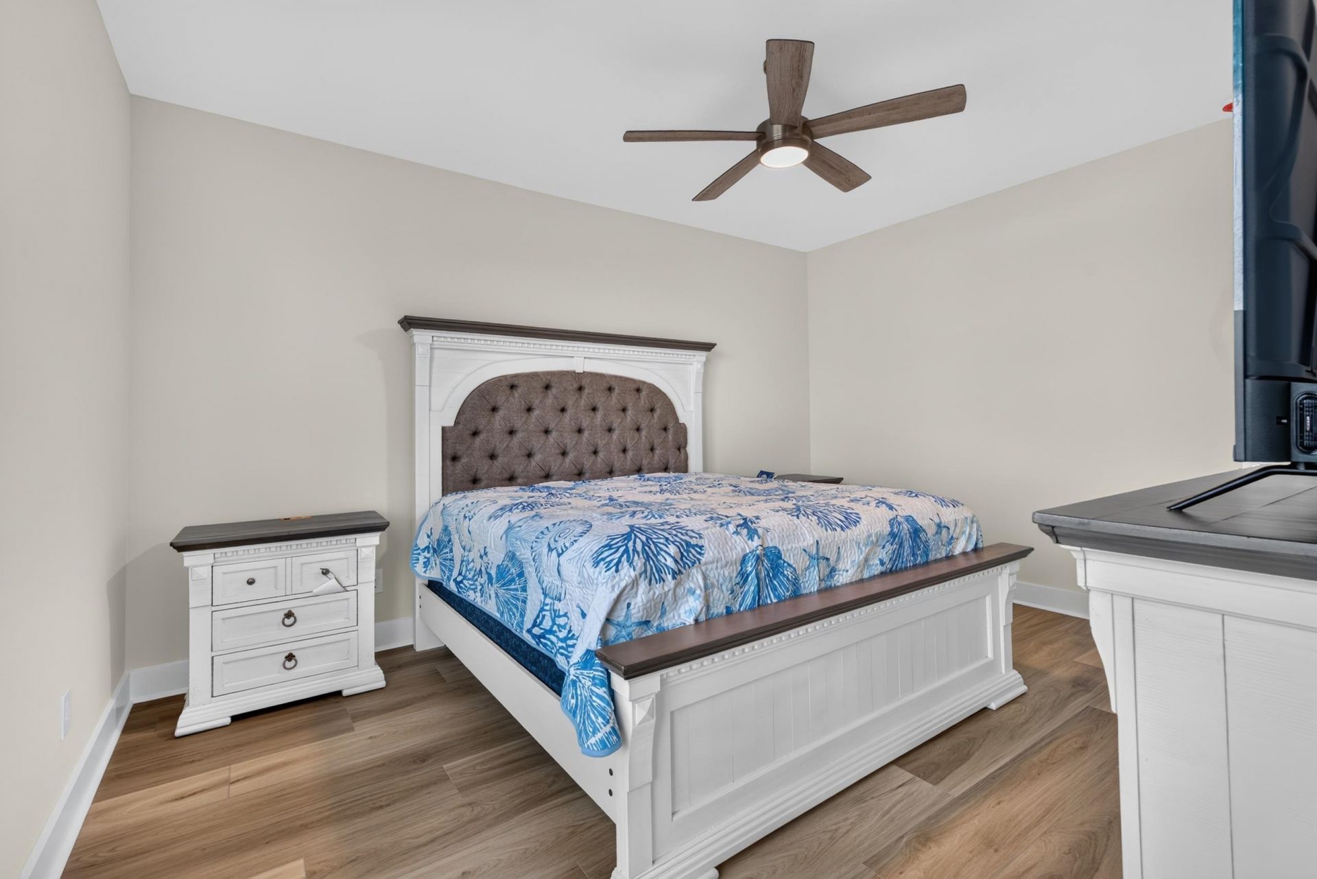 109 Cypress Ave.  Photo 42