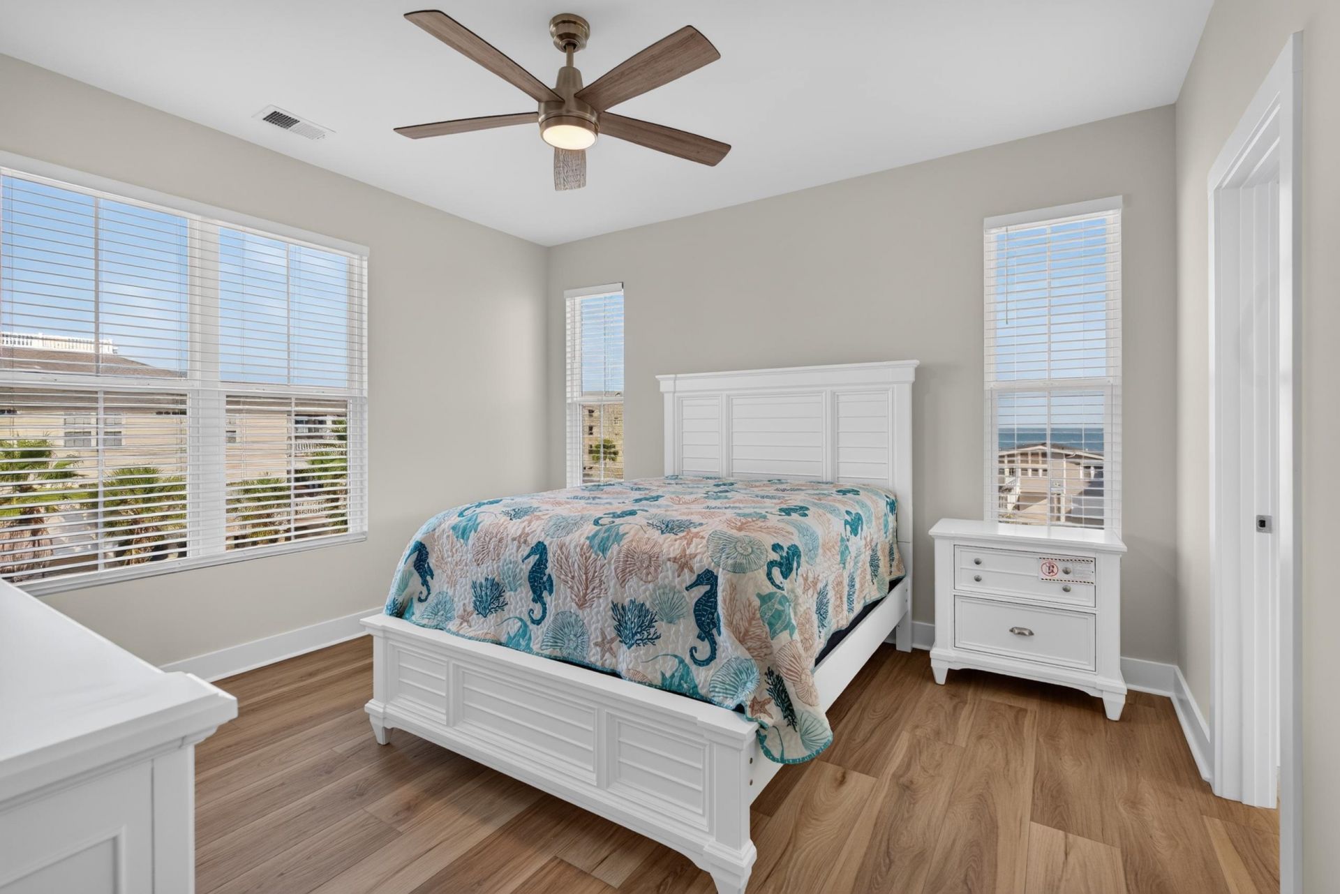 109 Cypress Ave.  Photo 44