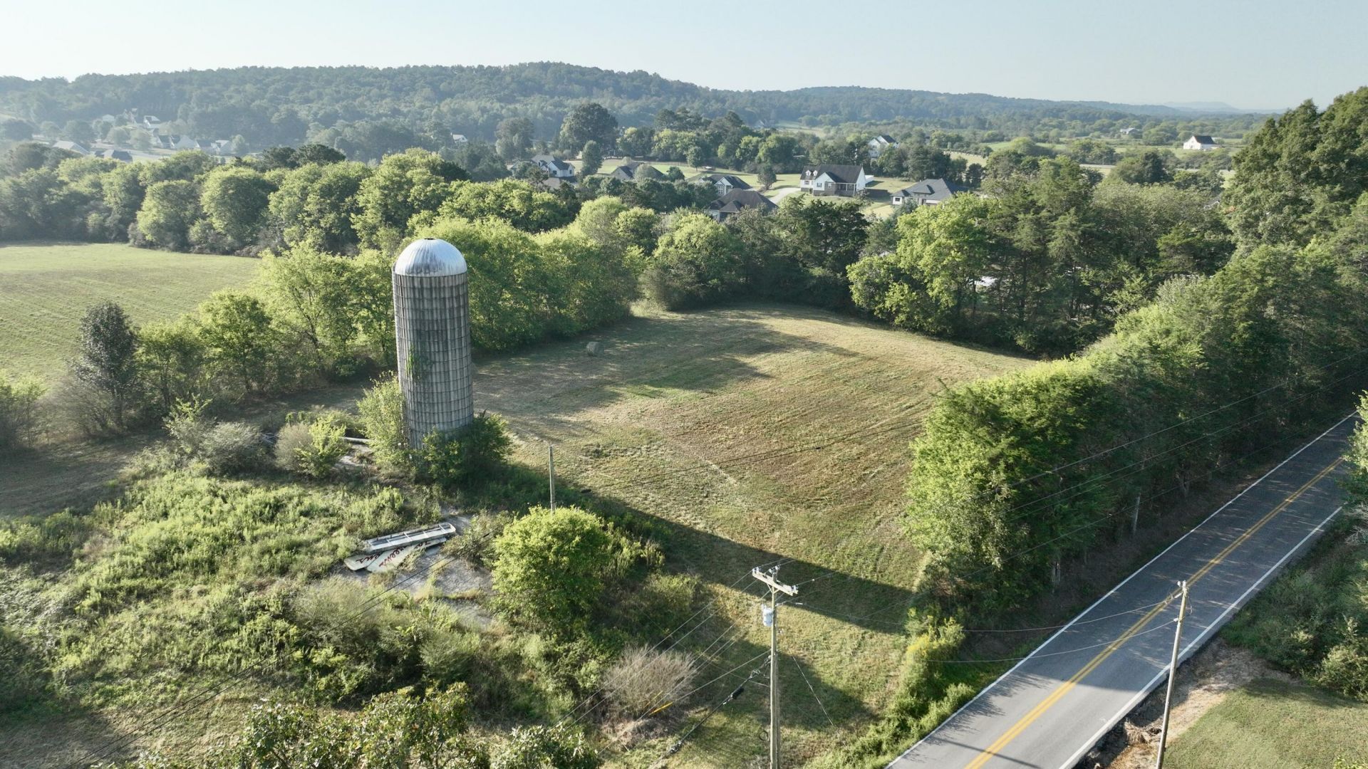 972 Weatherly Switch Trail, Cleveland, TN 37311 Main Photo