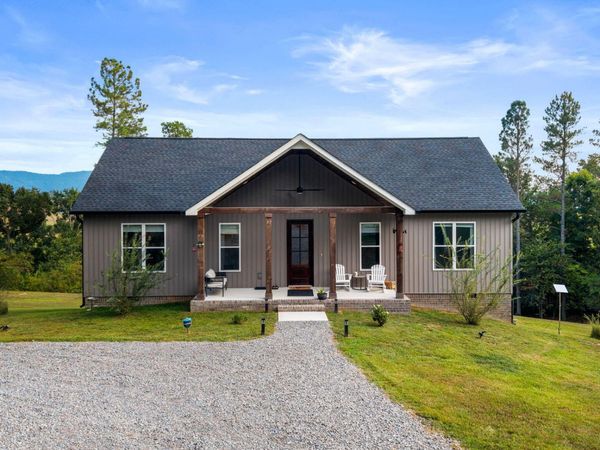 205 Hiwassee Trails Drive, Delano, TN 37325