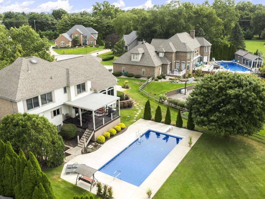 Property Image 38