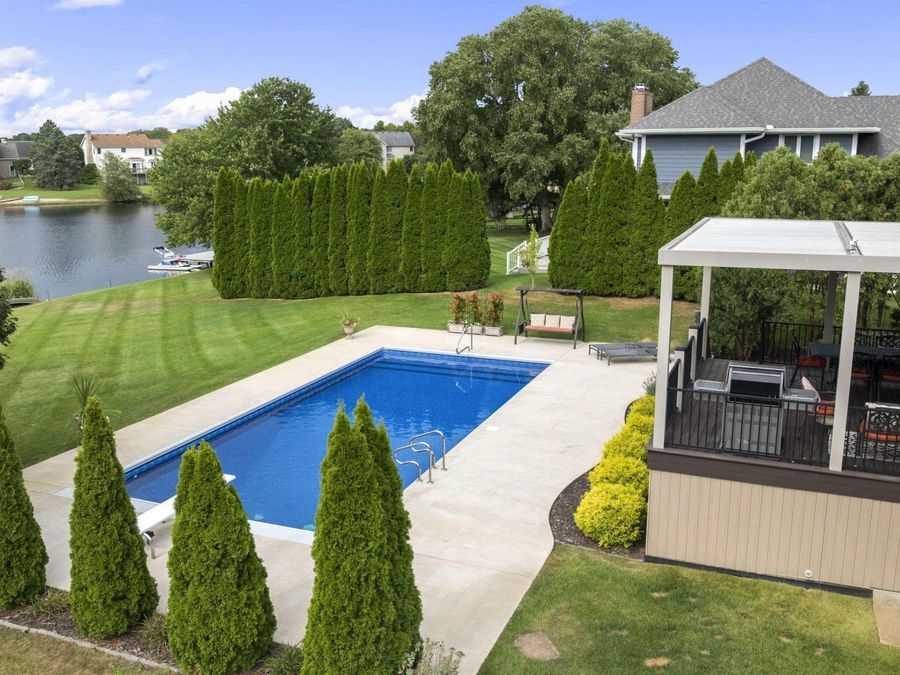 Property Image 39