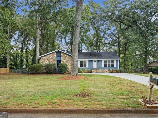 223 Shiloh Run NW, Kennesaw, GA 30144