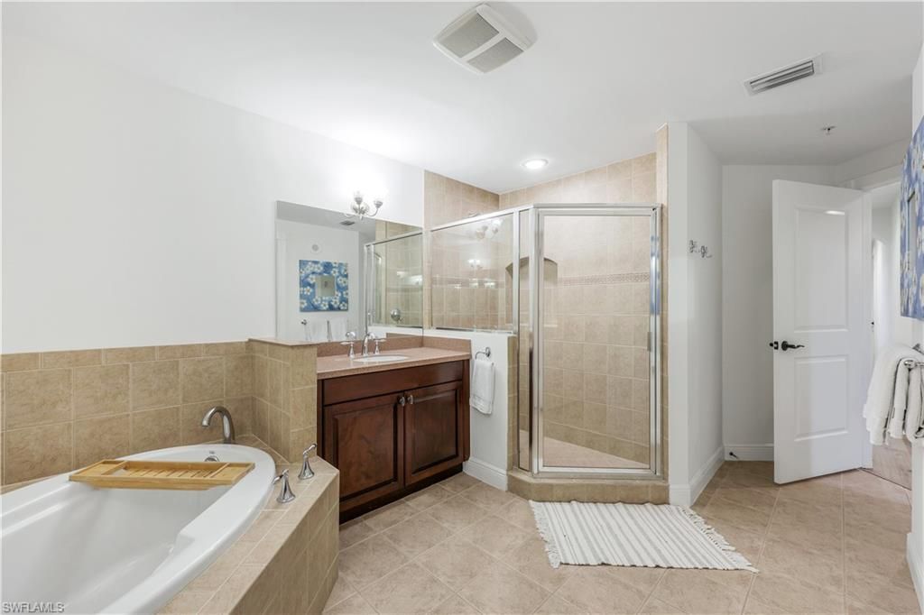 6081 Silver King Blvd , Unit 103, Cape Coral, FL 33914 Photo
