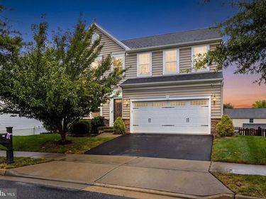 36 BLACK FOREST LANE, LOVETTSVILLE, VA 20180