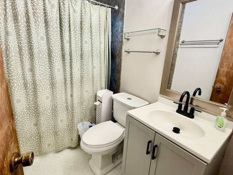 16299 Pike Boulevard, Brook Park, OH 44142 Photo 18