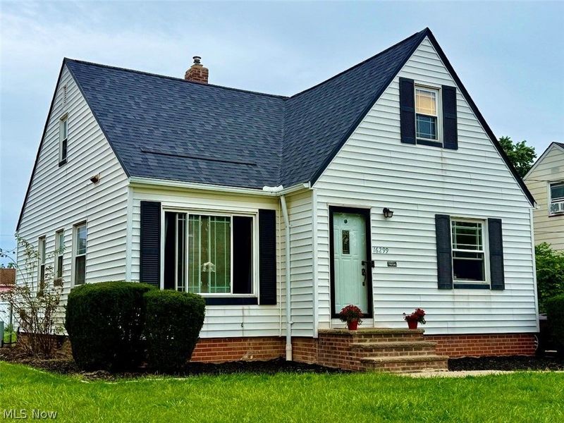 16299 Pike Boulevard, Brook Park, OH 44142 Photo 2
