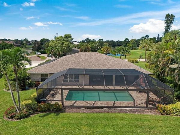 2264 Imperial Golf Co BLVD, NAPLES, FL 34110