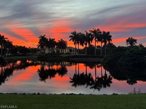 2264 Imperial Golf Co BLVD, NAPLES, FL 34110