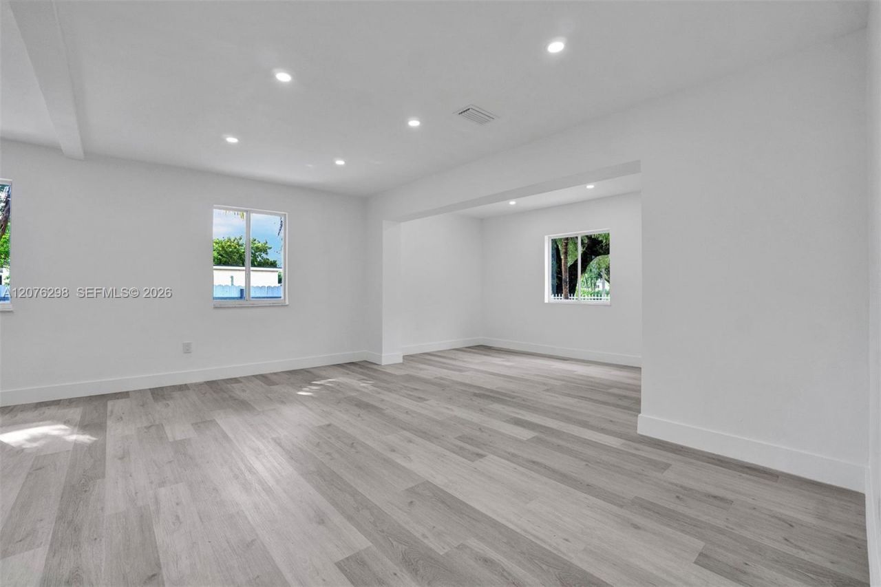 Please Call For Address, Miami, FL 33134 Photo