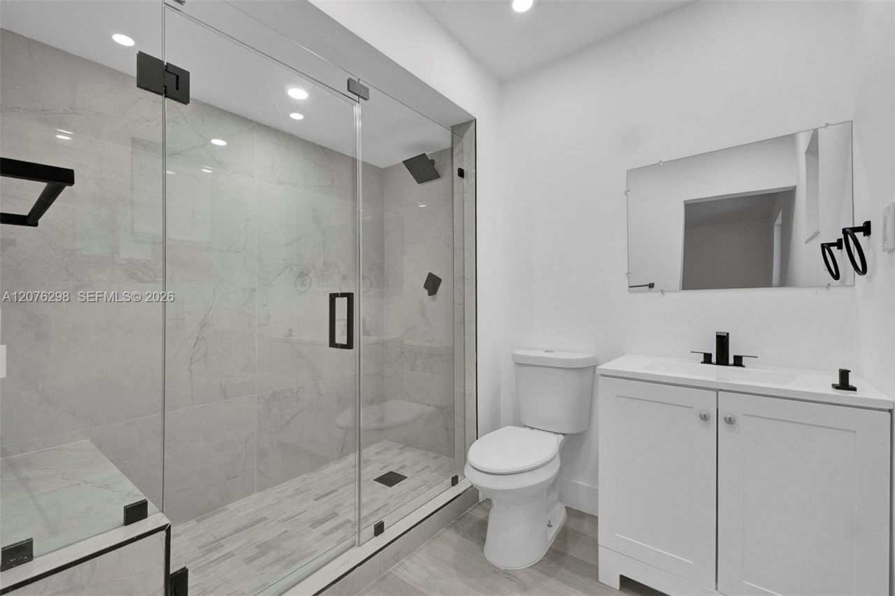 Please Call For Address, Miami, FL 33134 Photo