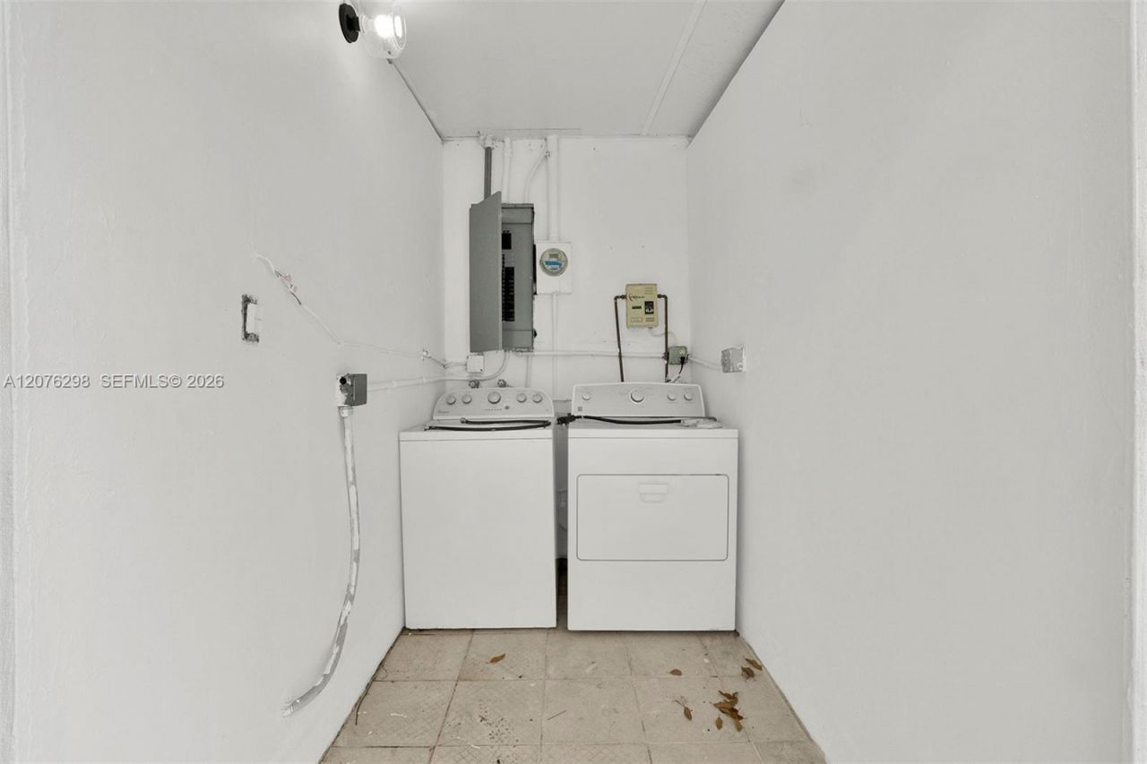 Please Call For Address, Miami, FL 33134 Photo