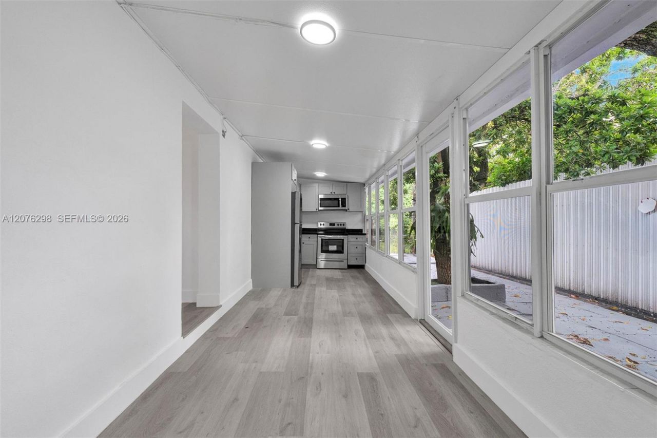 Please Call For Address, Miami, FL 33134 Photo