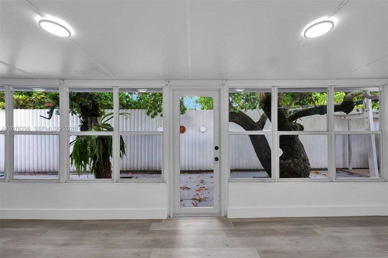 Please Call For Address, Miami, FL 33134 Photo