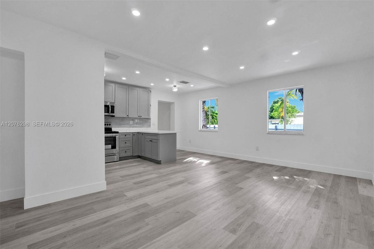 Please Call For Address, Miami, FL 33134 Photo