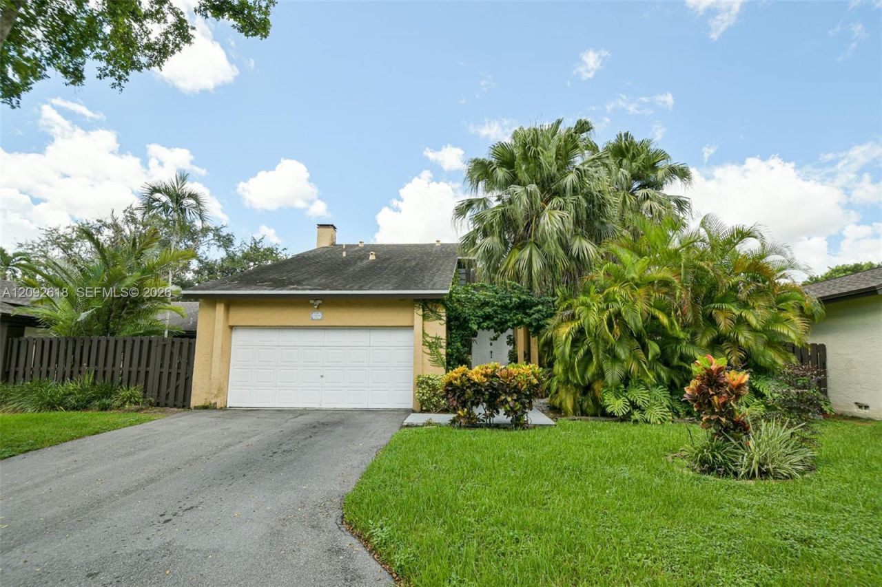 11624 SW 135th Pl, Miami, FL 33186 Photo