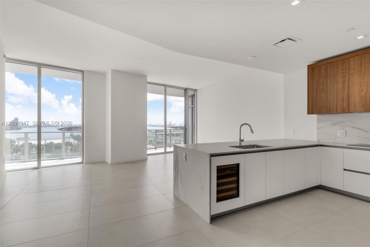 1400 Biscayne Blvd , Unit 706, Miami, FL 33132 Photo