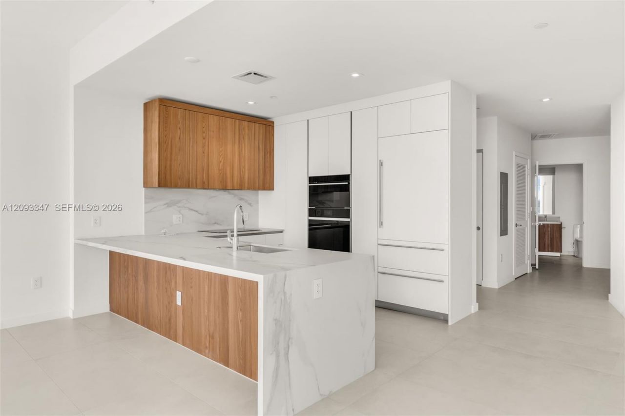 1400 Biscayne Blvd , Unit 706, Miami, FL 33132 Photo
