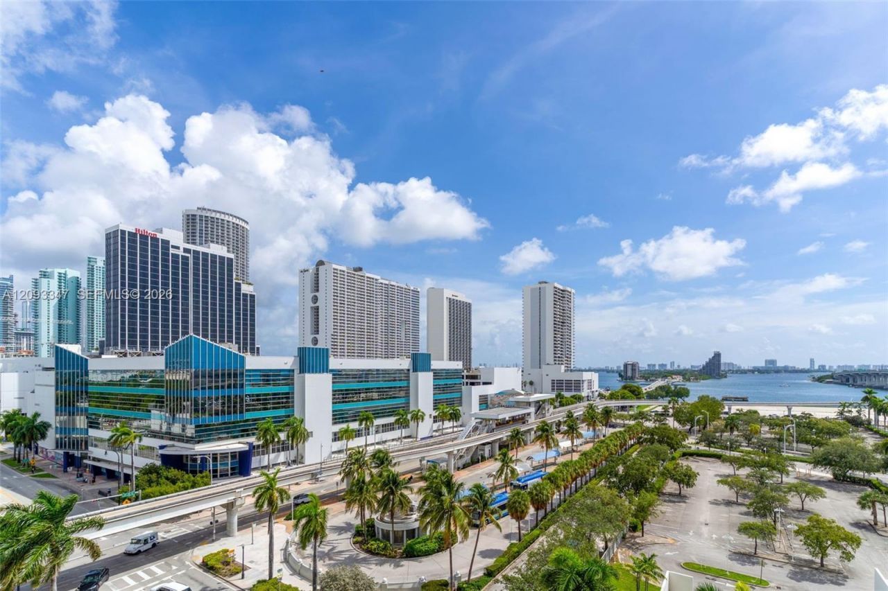 1400 Biscayne Blvd , Unit 706, Miami, FL 33132 Photo