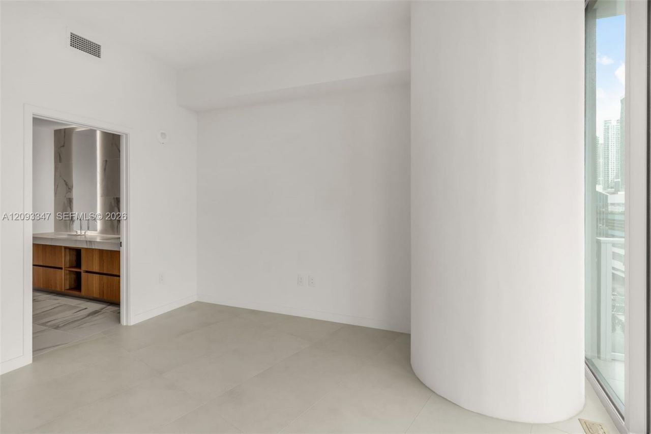 1400 Biscayne Blvd , Unit 706, Miami, FL 33132 Photo