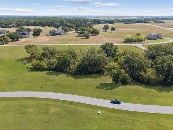 22 Pronghorn Drive , Gordonville, TX 76245