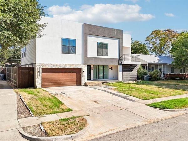 3889 Davila Drive, Dallas, TX 75220
