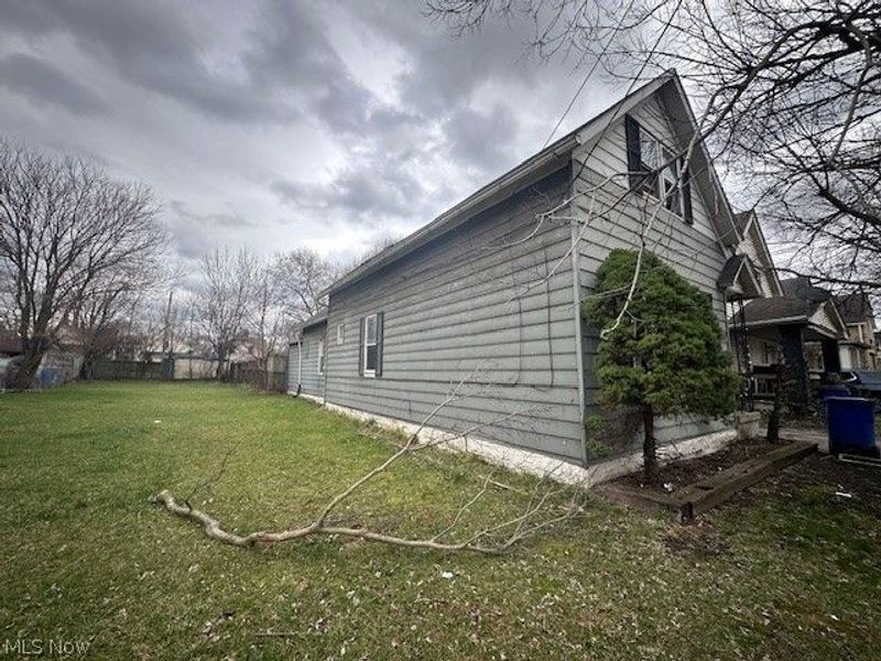 3711 E 52nd Street, Cleveland, OH 44105 Photo 6