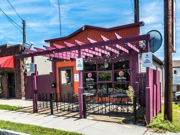 71-73 Elm St, Watertown, MA 02472