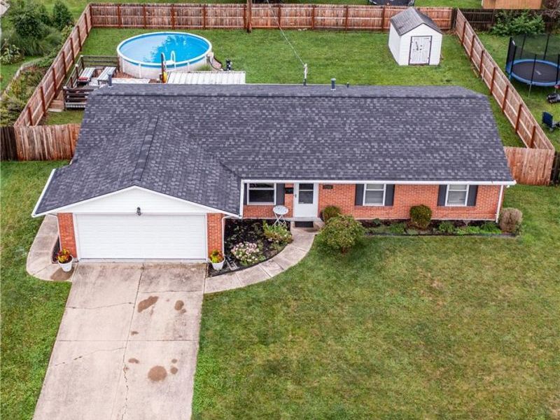 7701 Shepherdess Drive, Huber Heights, OH 45424 Photo 2
