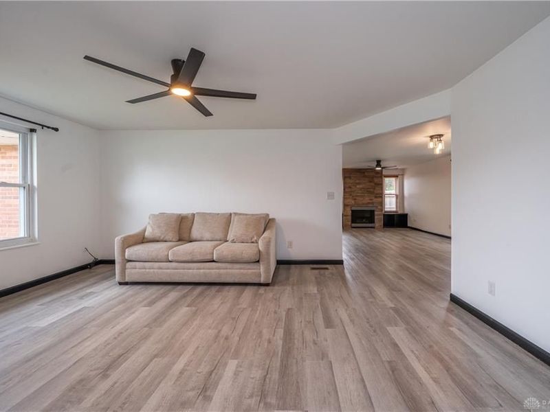 7701 Shepherdess Drive, Huber Heights, OH 45424 Photo 9