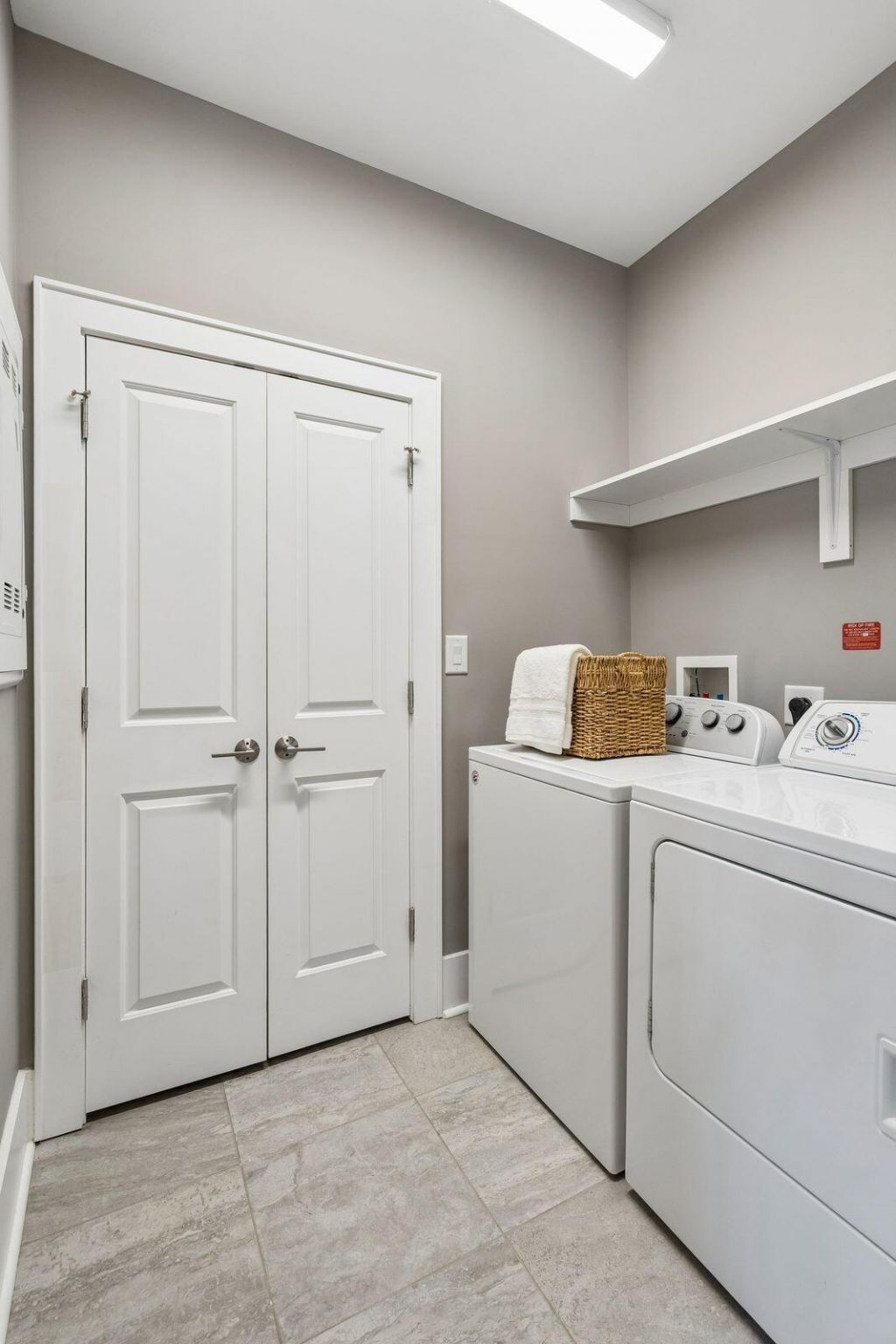 155 Wingo Way Photo 34