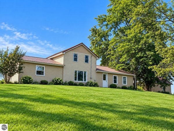 531 Truman Road, Barryton, MI 49305