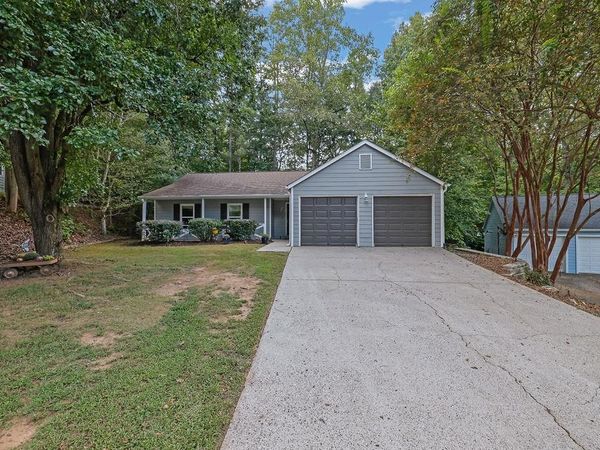 10650 Colony Glen Drive , Johns Creek, GA 30022