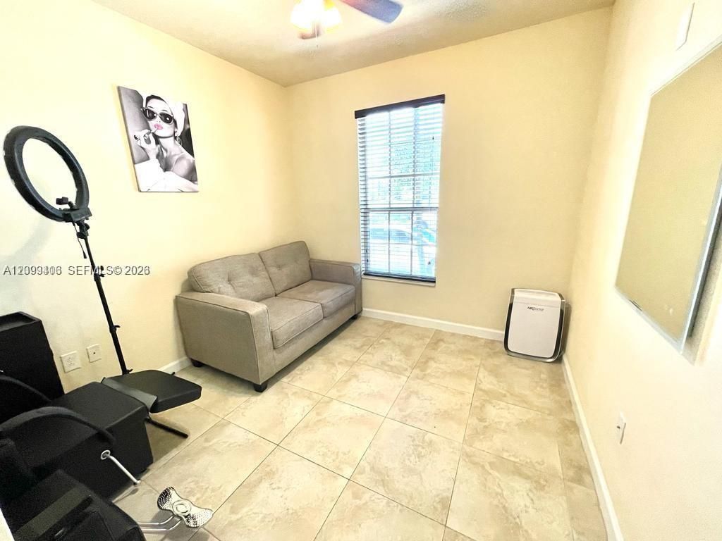 17030 SW 95th Ter, Unit 17030, Miami, FL 33196 Photo