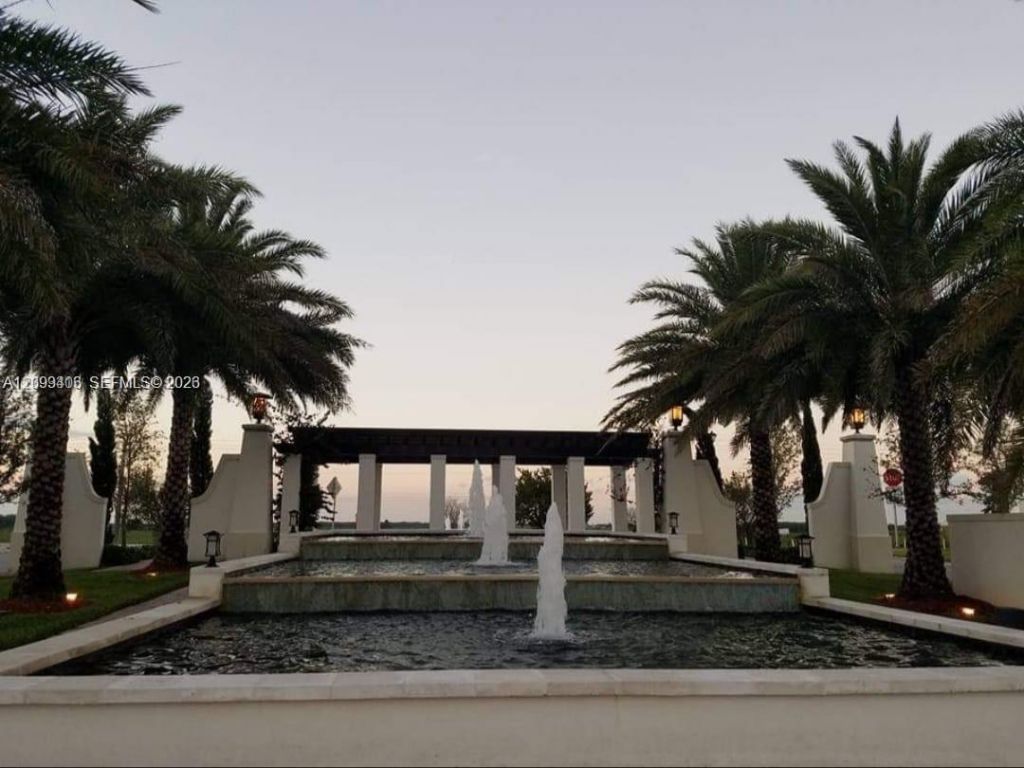 17030 SW 95th Ter, Unit 17030, Miami, FL 33196 Photo