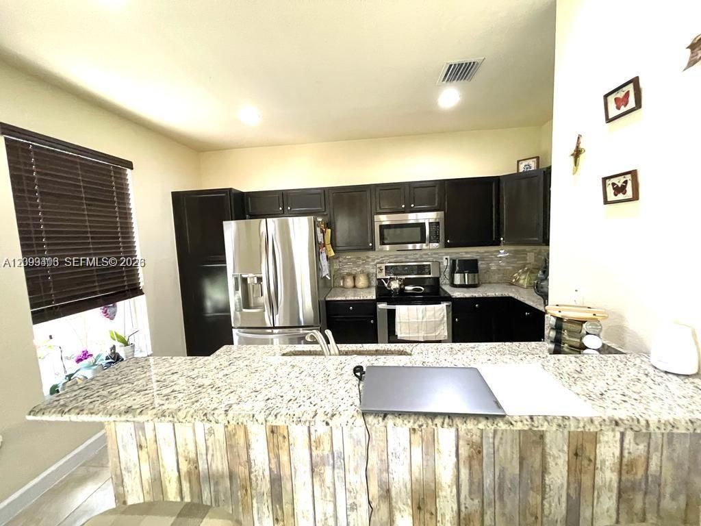 17030 SW 95th Ter, Unit 17030, Miami, FL 33196 Photo