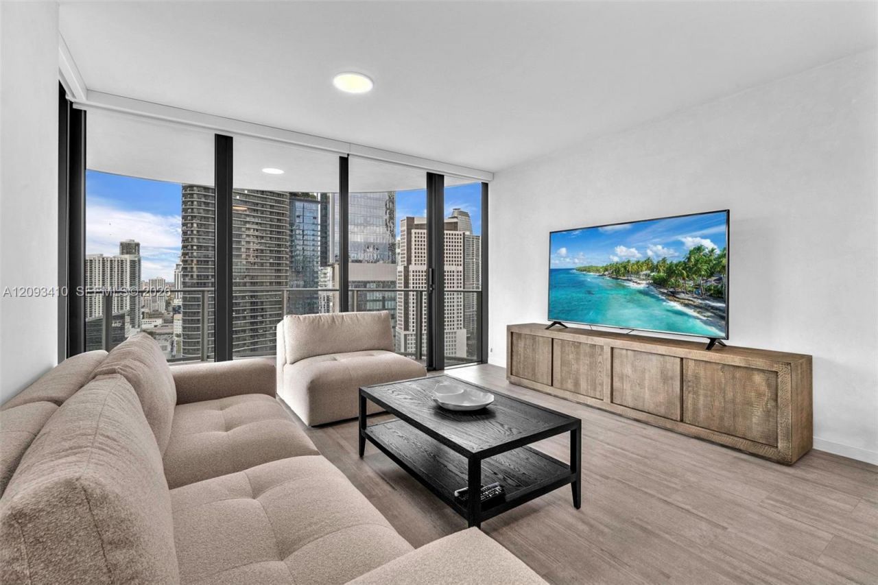 1000 Brickell Plz , Unit 3112, Miami, FL 33131 Photo