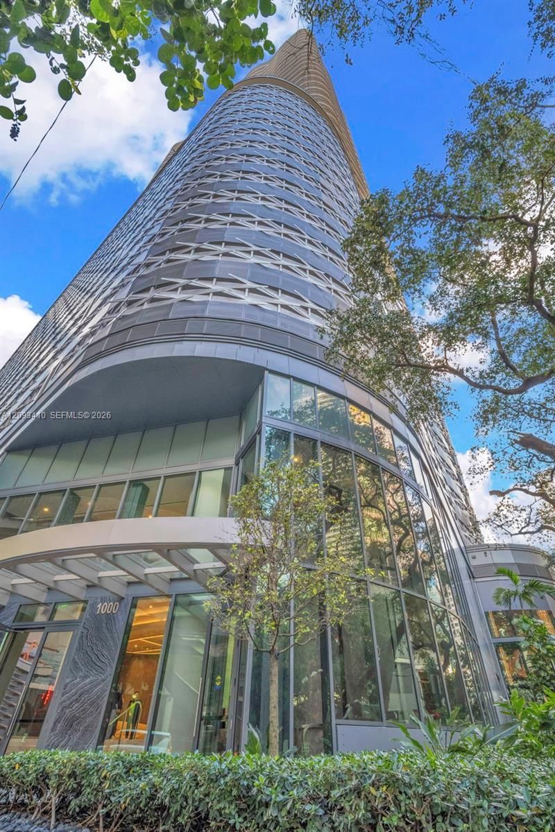 1000 Brickell Plz , Unit 3112, Miami, FL 33131 Photo
