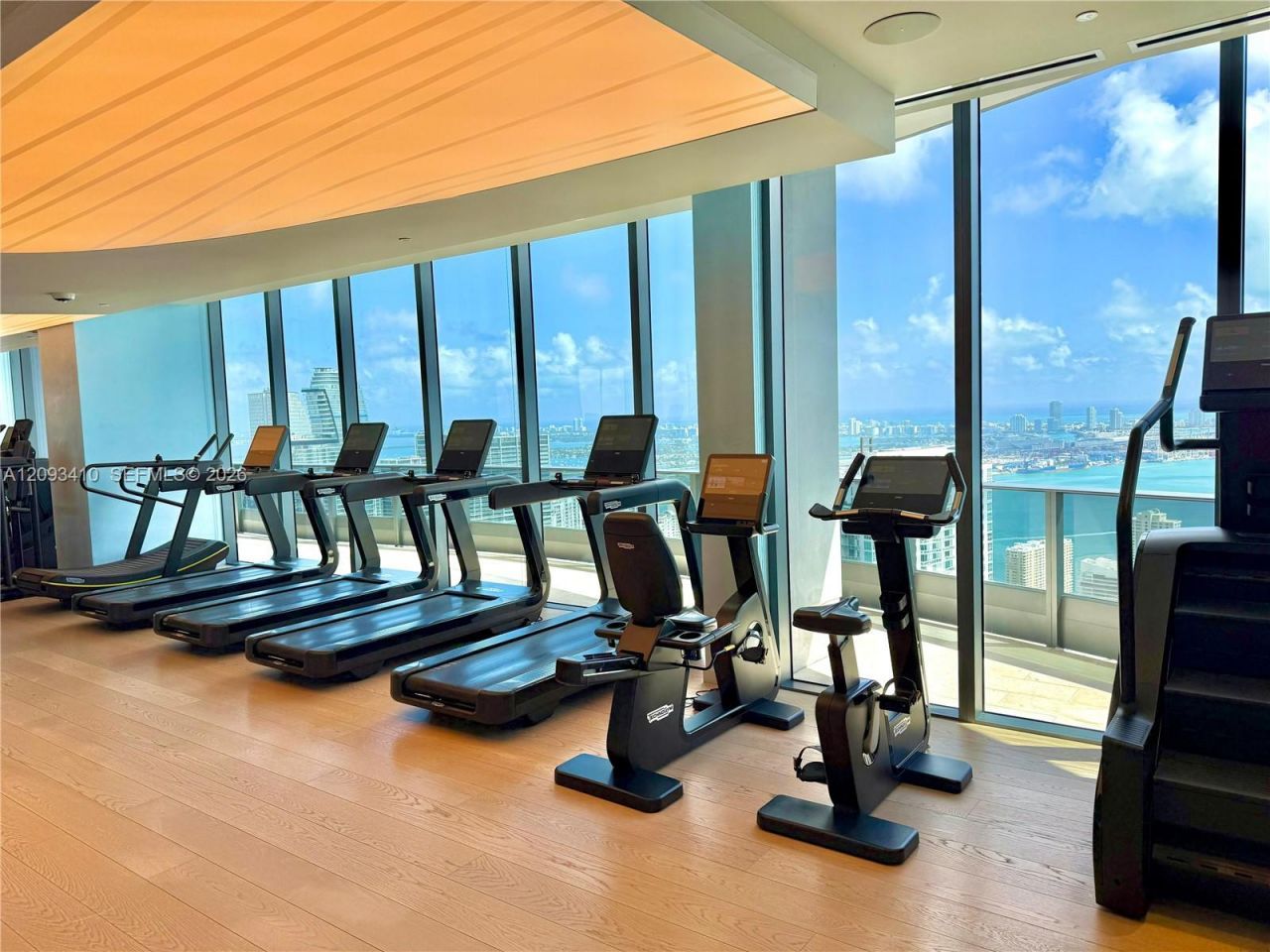 1000 Brickell Plz , Unit 3112, Miami, FL 33131 Photo