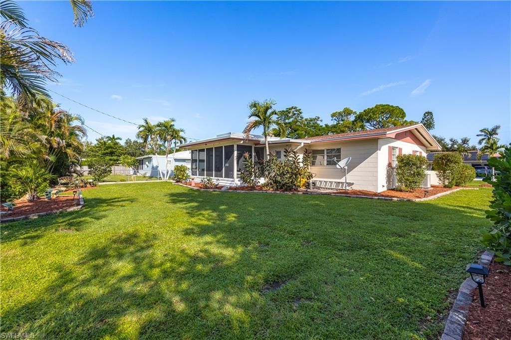 2342 Burton Ave, Fort Myers, FL 33907 Photo