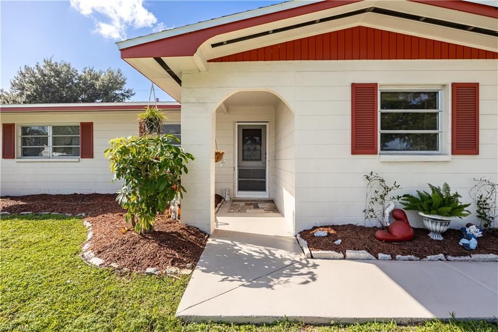 2342 Burton Ave, Fort Myers, FL 33907 Photo