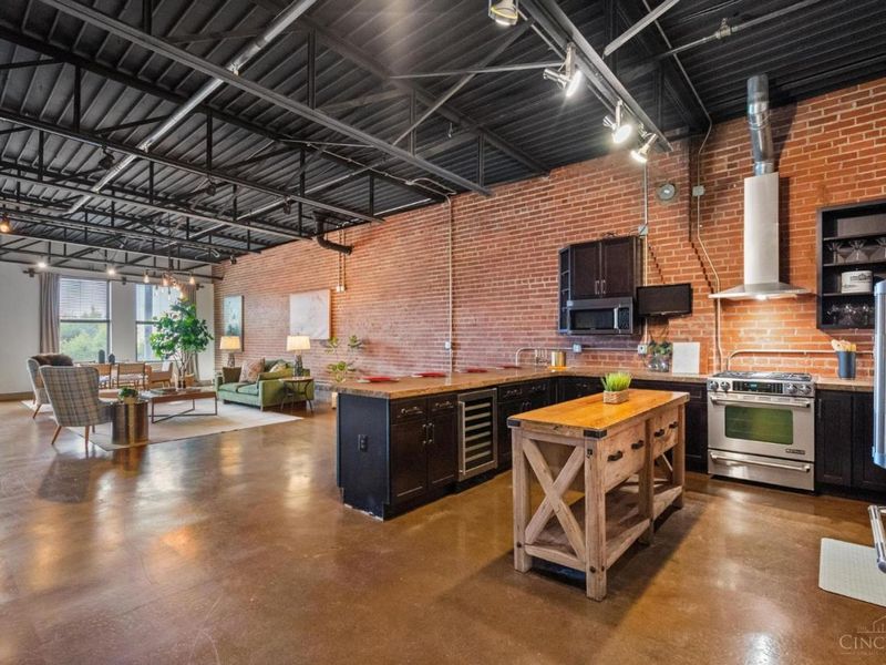 512 Reading Road, Unit 203, Cincinnati, OH 45202 Photo 6