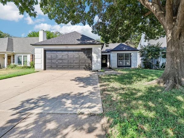 7721 Waxwing Circle W, Fort Worth, TX 76137