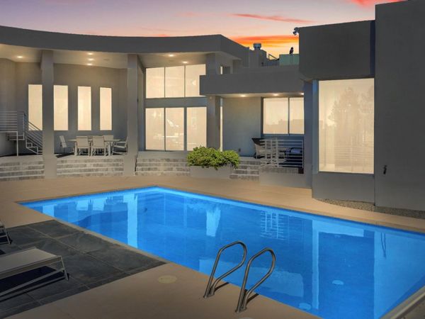 13632 Canada Del Oso Place NE, Albuquerque, NM 87111